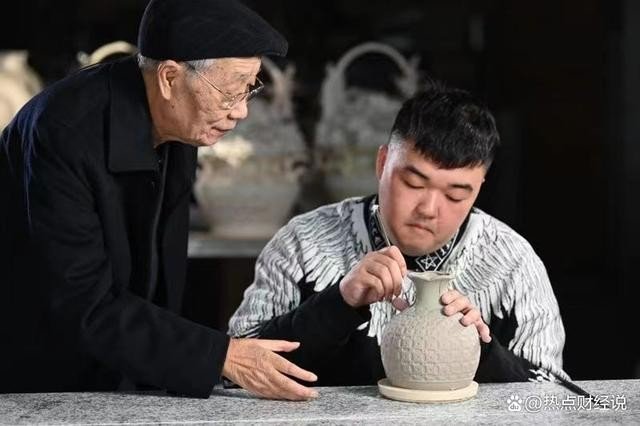 开云体育 开云平台十八数藏柏松：坚守文化新生用数字科技赋能传统文化(图4)