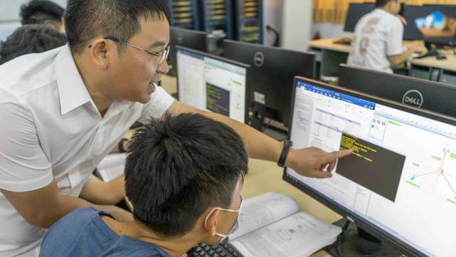 广州华商职业学院：信息工程学院简介 期待与你们相遇～开云 开云体育平台(图7)