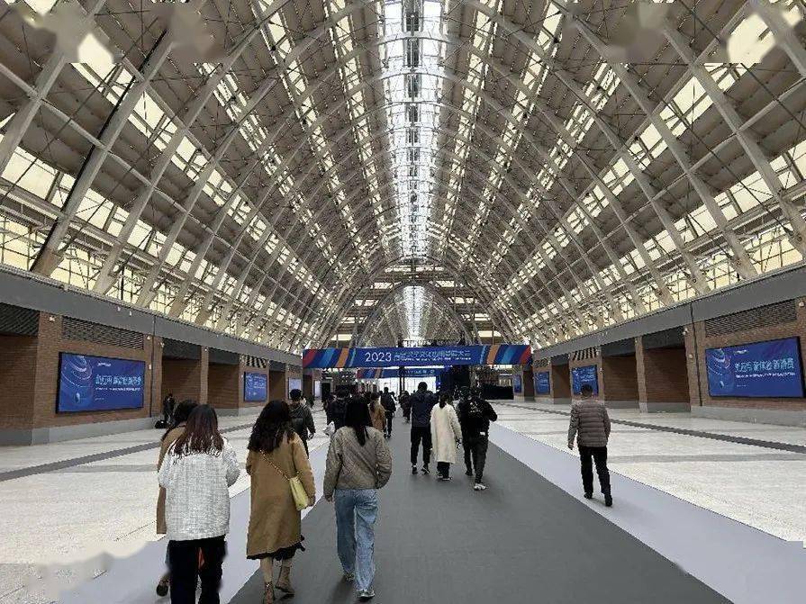 开云体育 kaiyun.com 官网入口要闻丨2023青岛数字文化应用发展大会开展500余家企业和机构参展(图1)