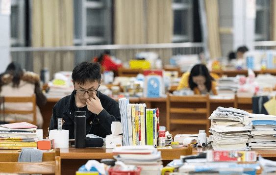 Kaiyun 开云这三个专业已经“烂大街”就业机会非常渺茫建议谨慎选择(图9)