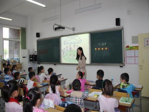 开云 开云体育平台本科受欢迎但专科很鸡肋的三个专业尽量避开否则毕业即失业(图3)