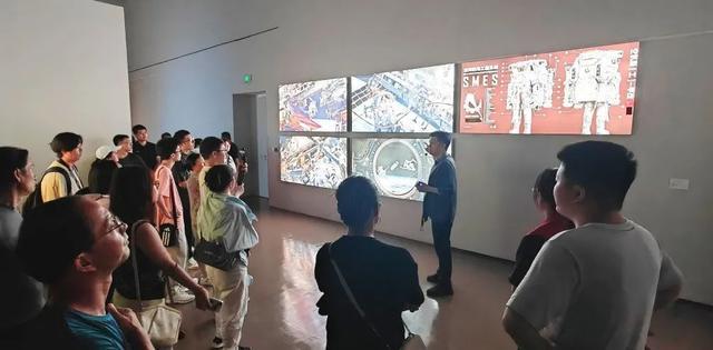 金江波Kaiyun 开云体育：多元艺术点燃城市文化创新的引擎(图3)