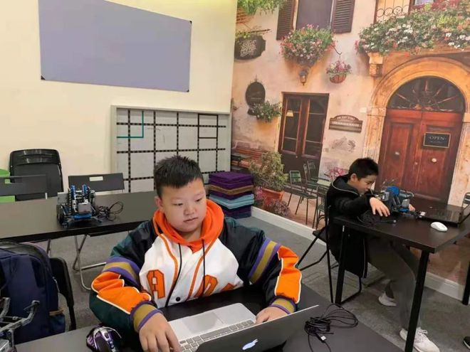 开云体育 开云平台【EA分享】推荐5个儿童英文科普类网站资源免费！科学英文两不误！(图1)
